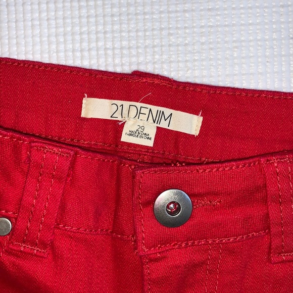 Distressed Raw Edge Red 5 Pocket Denim Shorts - Picture 7 of 16